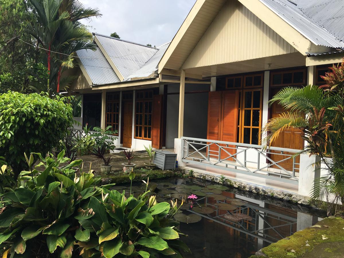 Tamasya Garden Hotel Kotamobagu Ngoại thất bức ảnh